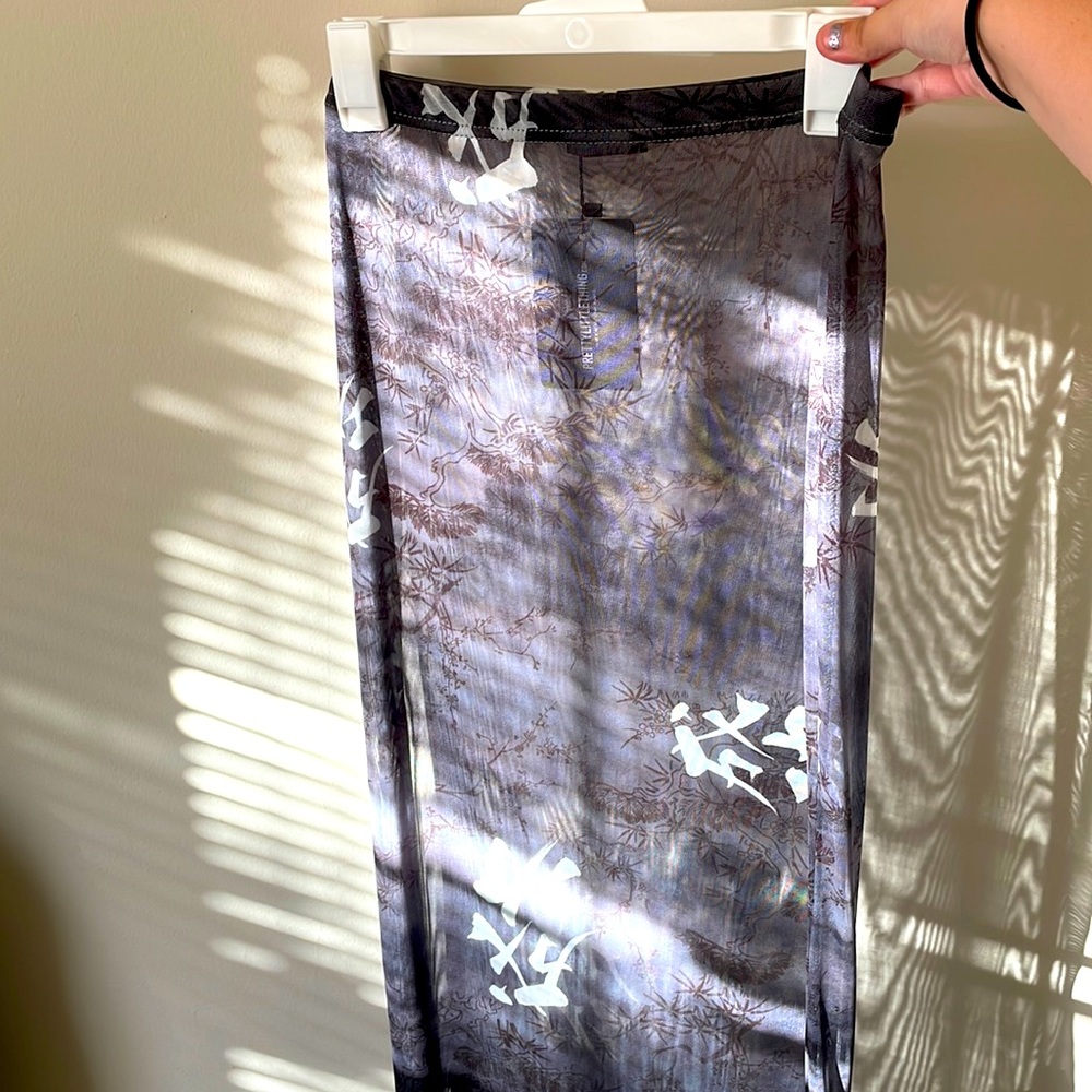 Grey oriental mesh mid maxi skirt, size 12, never worn